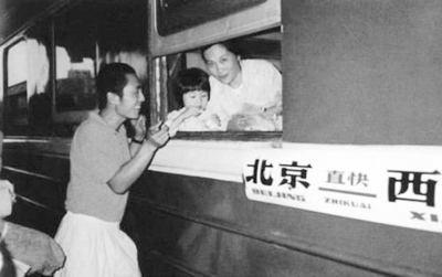 张艺谋|张艺谋和肖华,以及巩俐的爱恨纠葛!