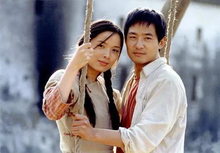 李佳|李佳，错嫁富商，爱上靳东，二婚遇初婚，40岁生2胎被丈夫宠上天