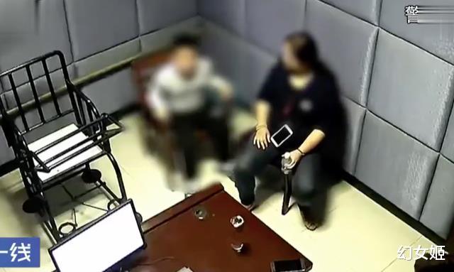 18年，美女情史混乱带男网友过夜，竟酿成悲剧，儿子：妈妈不让说