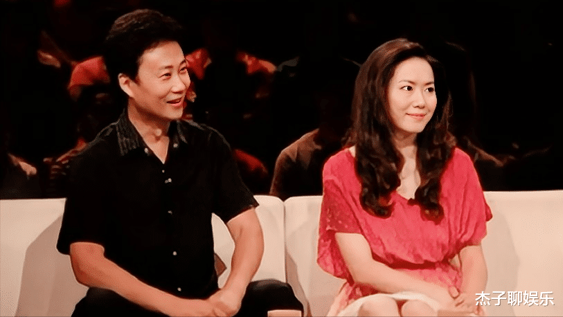 女孩|国家一级演员耿为华：宠妻15年被抛弃，离婚那天和女儿抱头痛哭