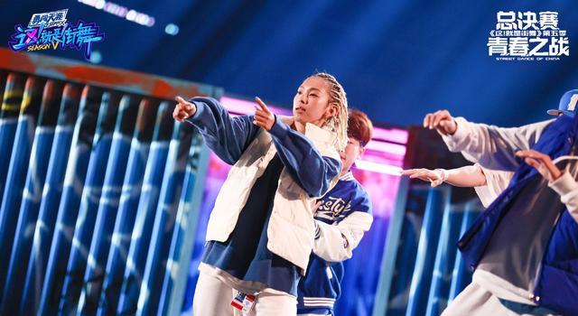 王一博|街舞第五季落幕，冠军关注度低，总决赛成了王一博粉丝见面会