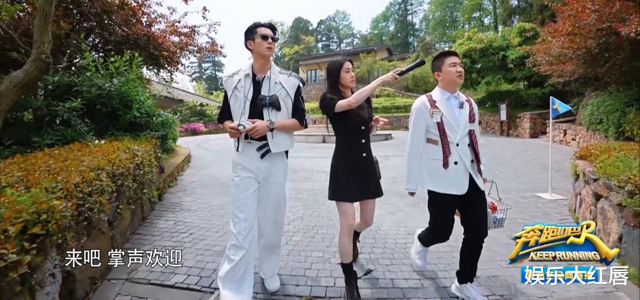 张碧晨|“奔跑吧”更新，网友评论被张碧晨气死，张碧晨卑微回应