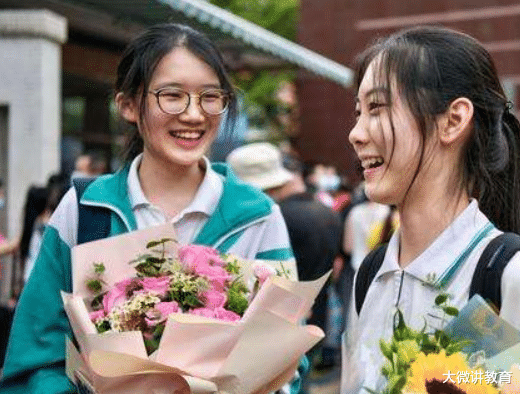 高校|我国百强大学排名洗牌，浙大排名争议较大，中科大位列第三