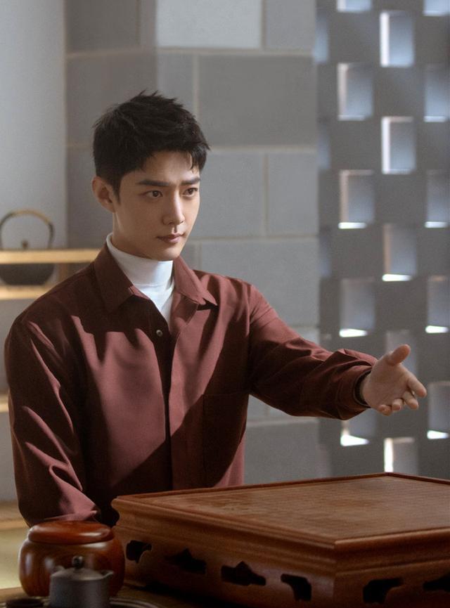 肖战|无辜卷进“塌房艺人”名单,被骂2天,再逼肖战出手