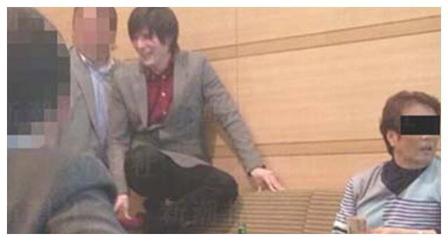 小栗旬|一个皮条客，掀翻了整个日本娱乐圈