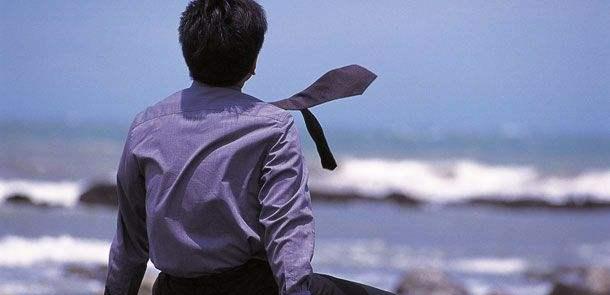 聚会|上班时与同事相处融洽，下班后却从不会联系，这种人是怎么想的