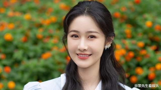 冯禧|《快本》停播一年后,芒果小花4强鼎立,恋情是助力,冯禧后劲足