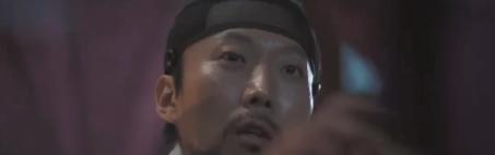 金惠秀|雨伞:罪恶源头大妃下线!尹废妃复位哭着咽饭菜,儿子为中殿撑伞