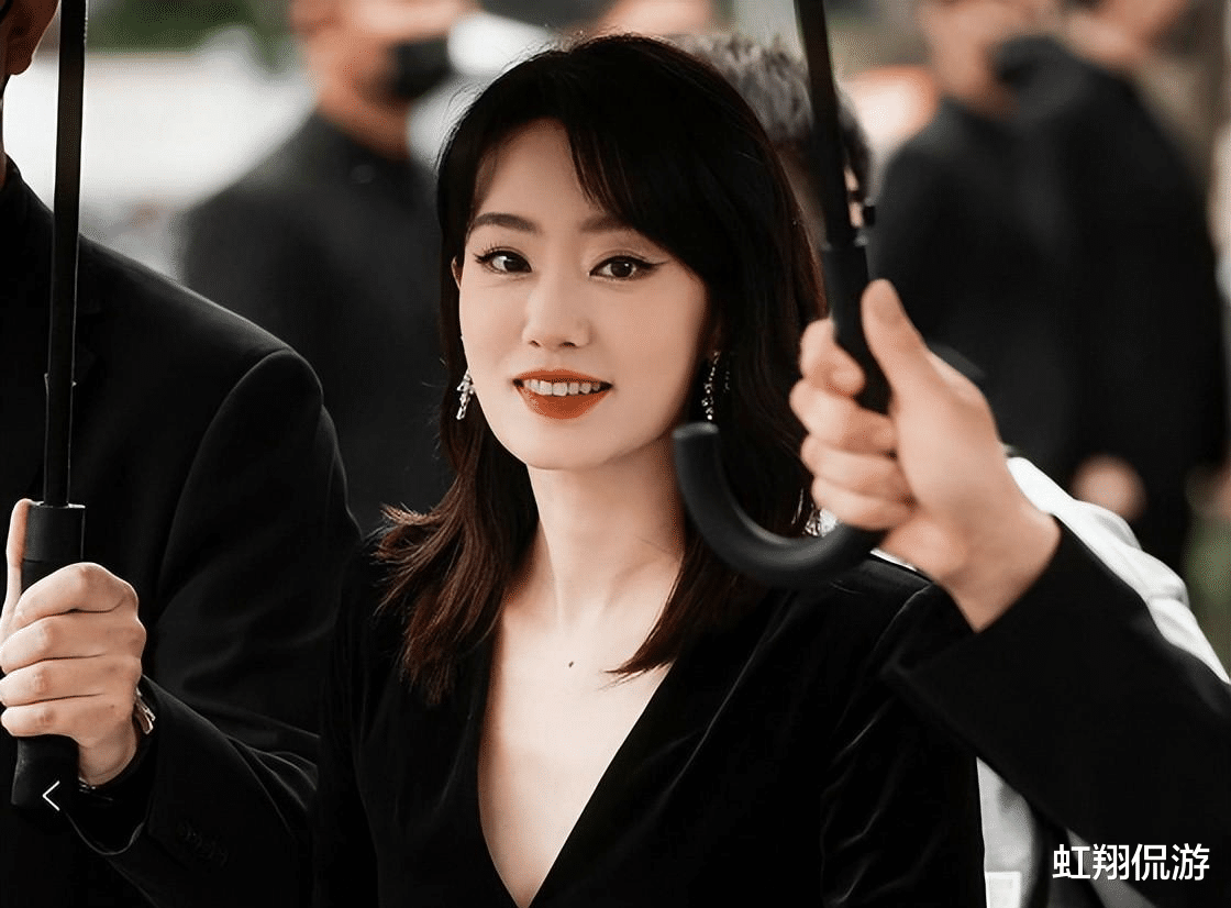 张小斐|该醒醒了！张小斐