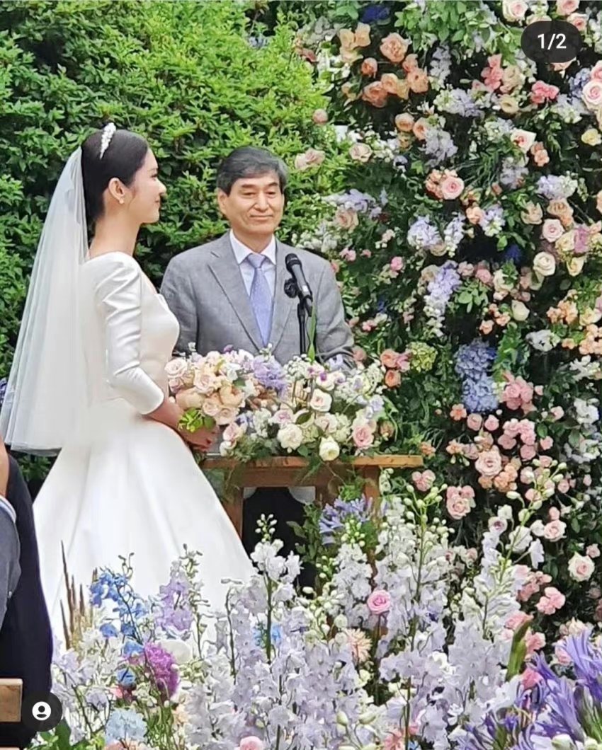 张娜拉|张娜拉婚礼新郎长相保密到底，无一张正脸照，张娜拉也变成整容脸