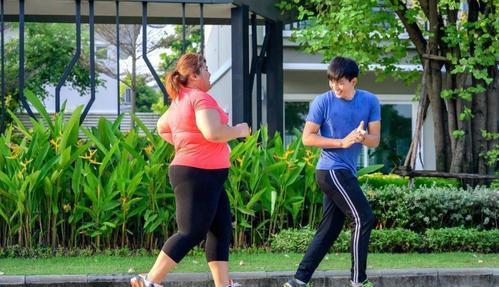 豆乳盒子 瓜子跟花生，一个增肥，一个减肥，你吃对了吗？女人该上心了