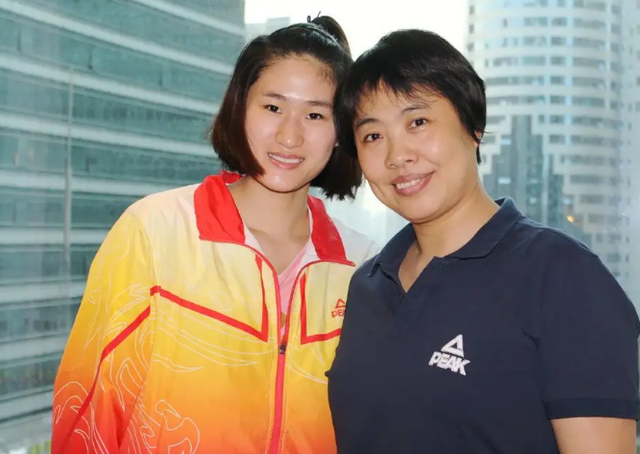 孟子旋|孟子旋竞争国手失利已返回！刘雨留队训练，中国女排迎来新人副攻