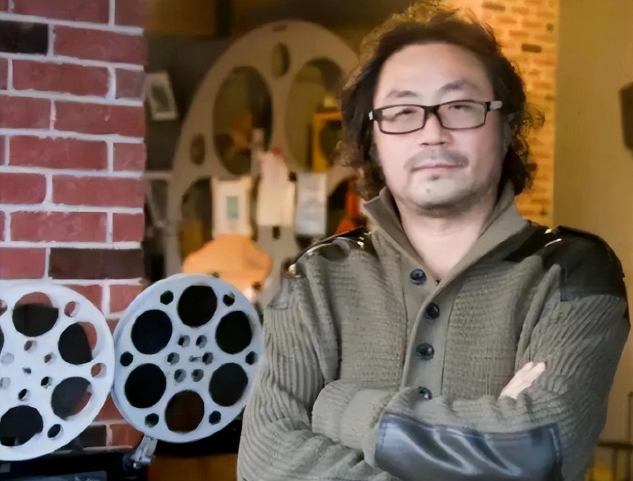 王景光|一路走好!54岁名导王景光去世,生前工作照曝光,顾晶发文悼念