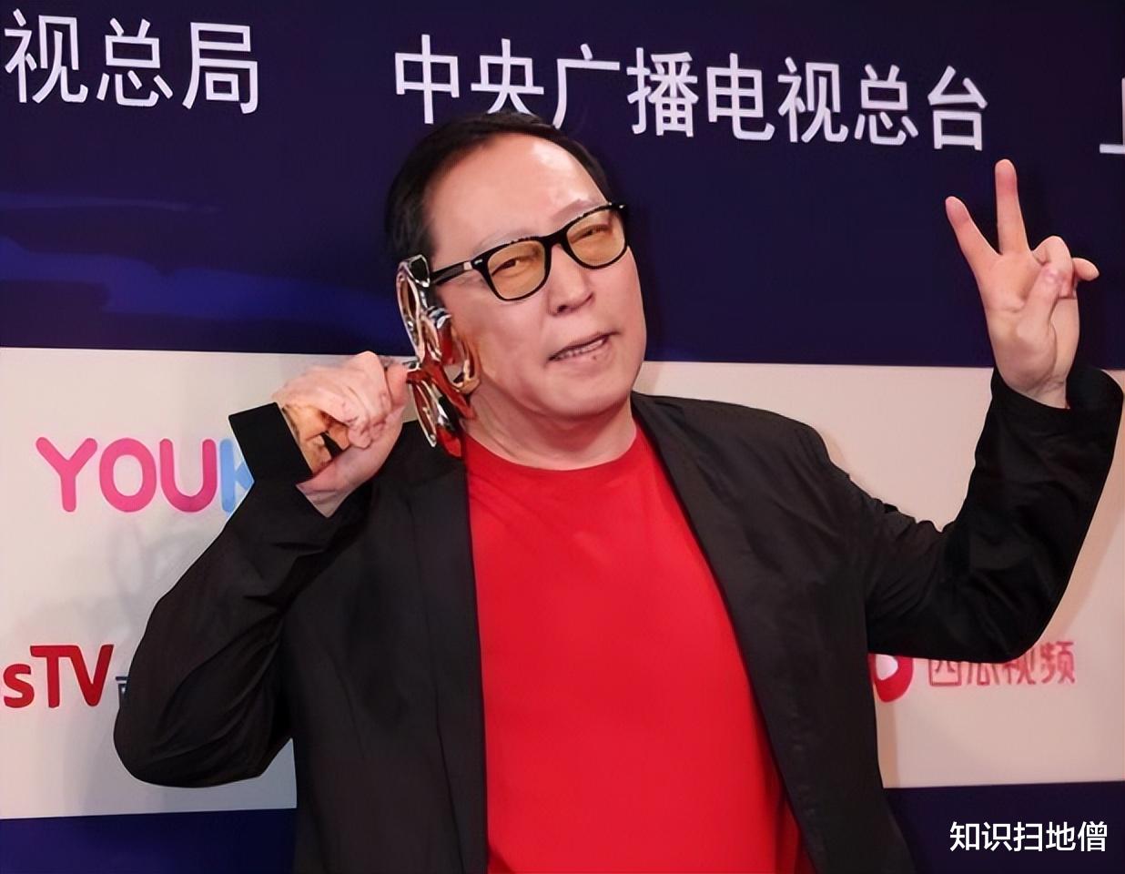 “我杀了人”,男子携亡妻夜闯派出所自首,妻子复活后反成施暴者