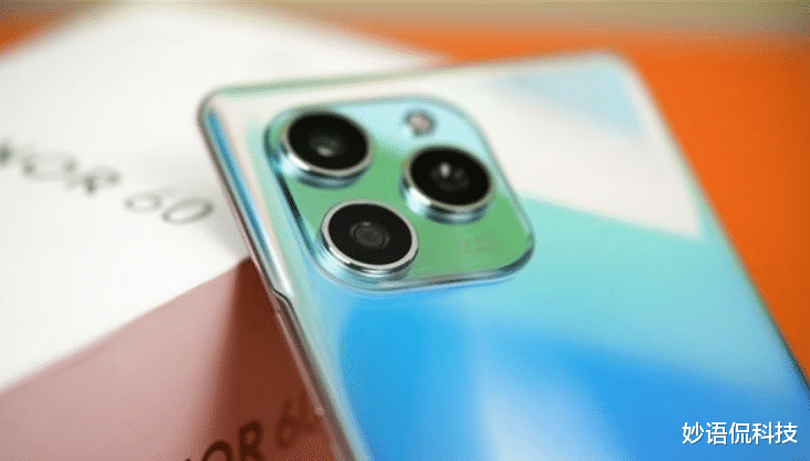 荣耀|仅售2189元，十亿色+双曲屏+6400万，两千元档位手机热销榜TOP1