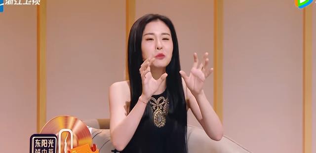 汪小敏|张碧晨花式点评:汪小敏唱歌有点揪心,周深无缘无故被cue