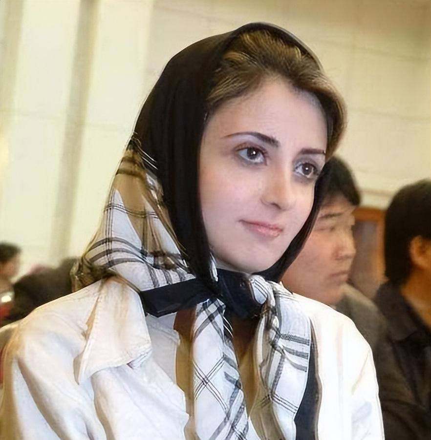 迪拜“最美公主”萨拉玛:靠美貌生活奢靡,如今却沦为生育工具?
