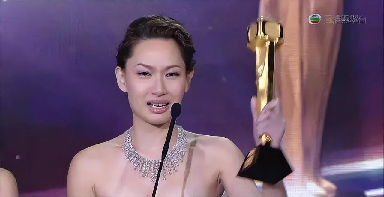 徐子珊|直到退圈，我才发现她原来那么美