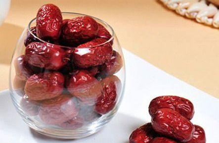 穴位|气血不足百病生,对症食疗,有助强健脾胃补充气血