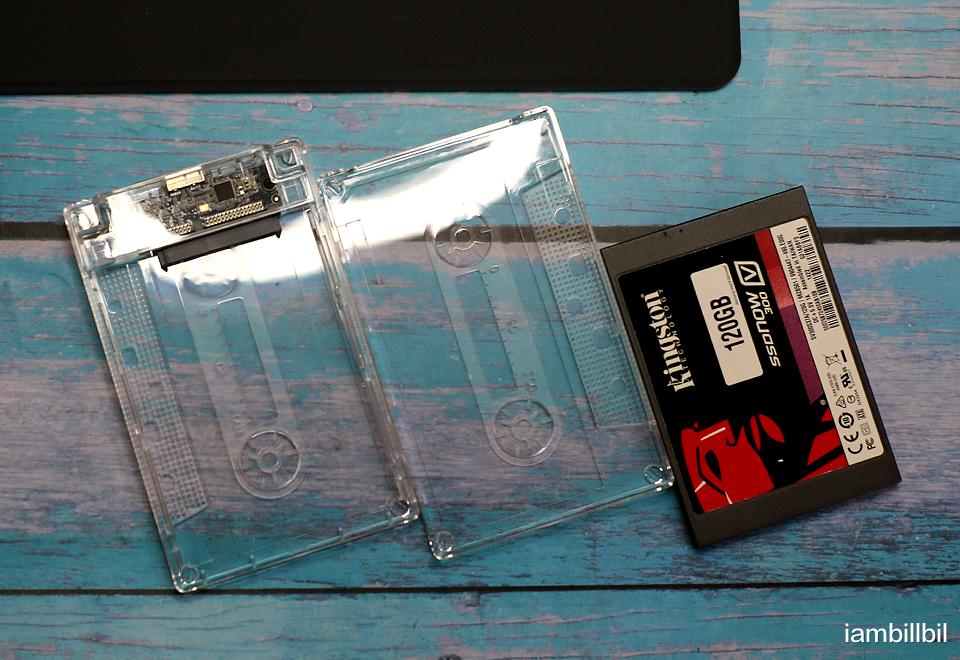 复古设计，磁带造型，奥睿科2.5英寸透明硬盘盒