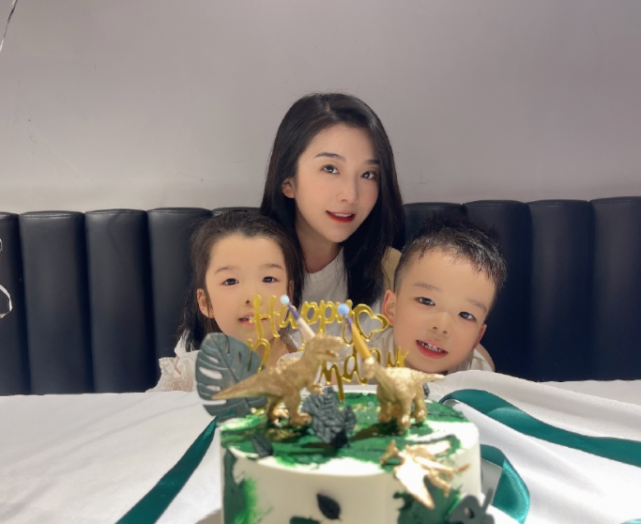 吴雅婷|吴雅婷罕谈与王栎鑫离婚崩溃落泪，分开原因曝光，自曝不可能复合