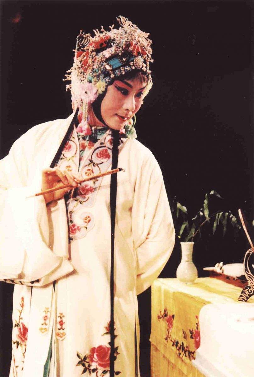 越剧|2022年1月还没结束，就有6位名人相继离世，最大92岁，最小的只有31岁