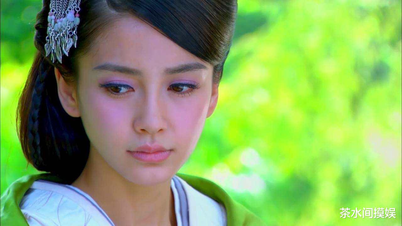 于正|李小冉造型老十岁，蒋勤勤被莫兰迪“祸害”，于正跟美女有仇？