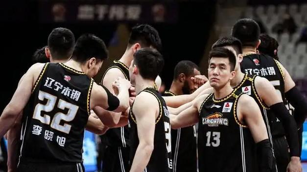 辽宁男篮|辽宁男篮总决赛名单出炉，广厦“三少”变“一少”，内线成关键