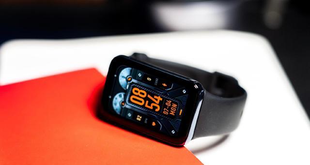 |蝉联手环榜近一周？小米手环7Pro刷新纪录，很多人看走眼了