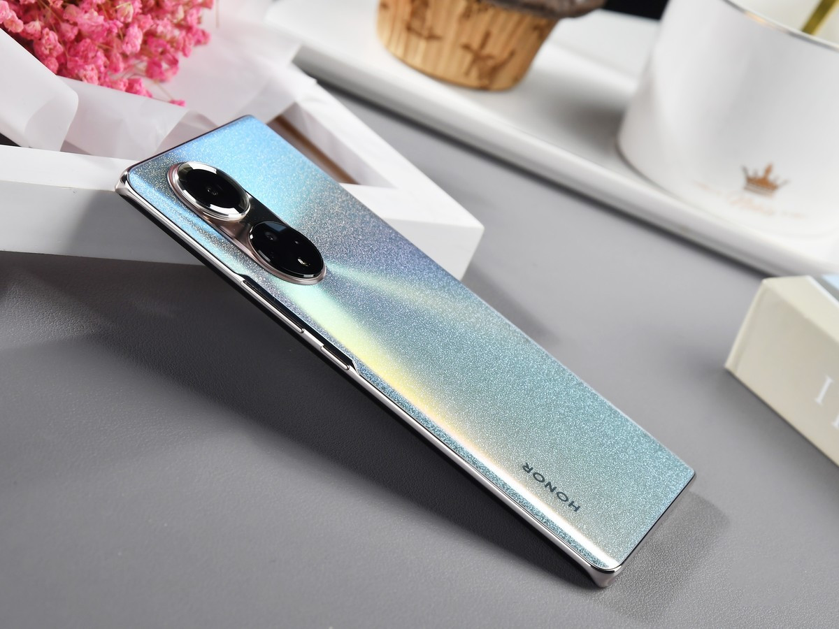 荣耀|荣耀爆款直降1200元,OLED双曲屏+1亿,开启清仓模式比618还便宜