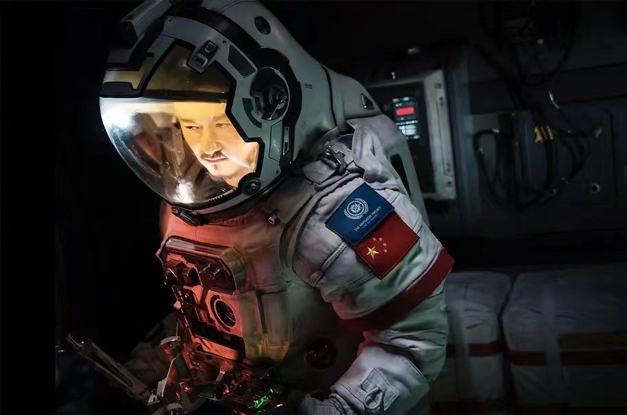 满江红|《流浪地球2》不可忽视的女配,颜值一流,身材一流,演技亦一流