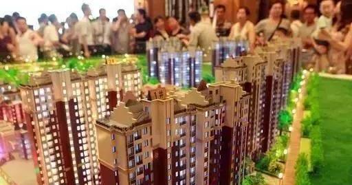 购房置业|过来人建议:买房尽量“远二近三”,住久了就明白了