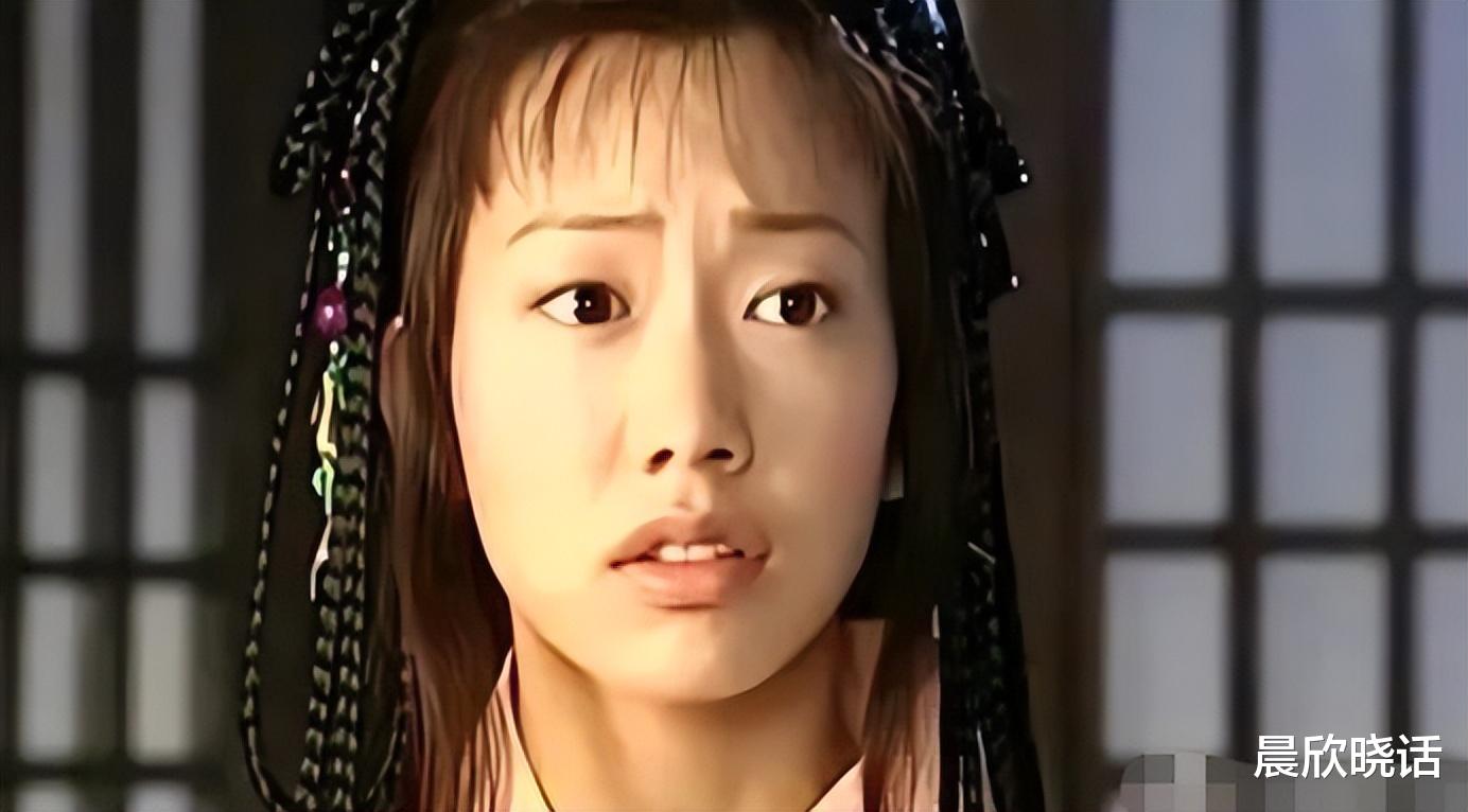 张艺兴|8位硬演第一美女的明星:秦海璐像村姑,周冬雨还不如丫鬟好看