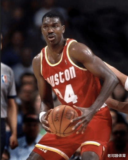 贾巴尔|NBA历史前5中锋都有谁？指环王垫底 贾巴尔第3 榜首没悬念