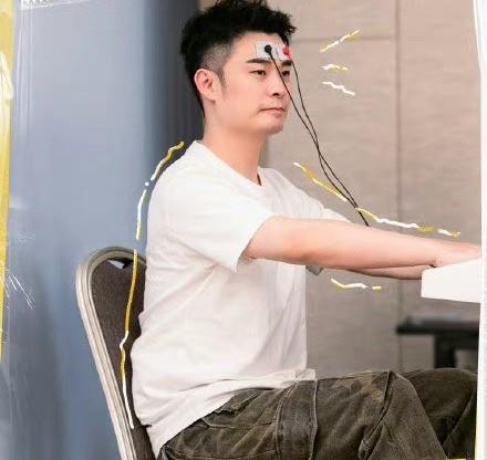 霍思燕|邓超综艺太安静,网友表示笑果文化喧宾夺主,新嘉宾引争议