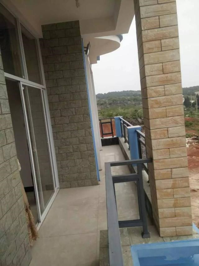 晒晒我的农村自建房,一共三层,花了57万,大家看看咋样?