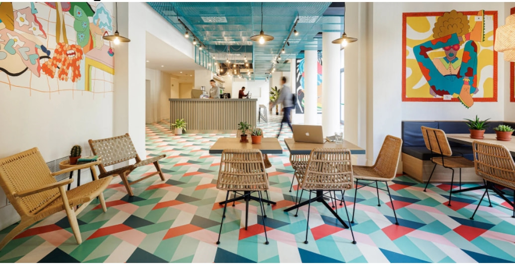 意大利佛罗伦萨的新YellowSquare旅馆分店采用“维生素”色调装饰