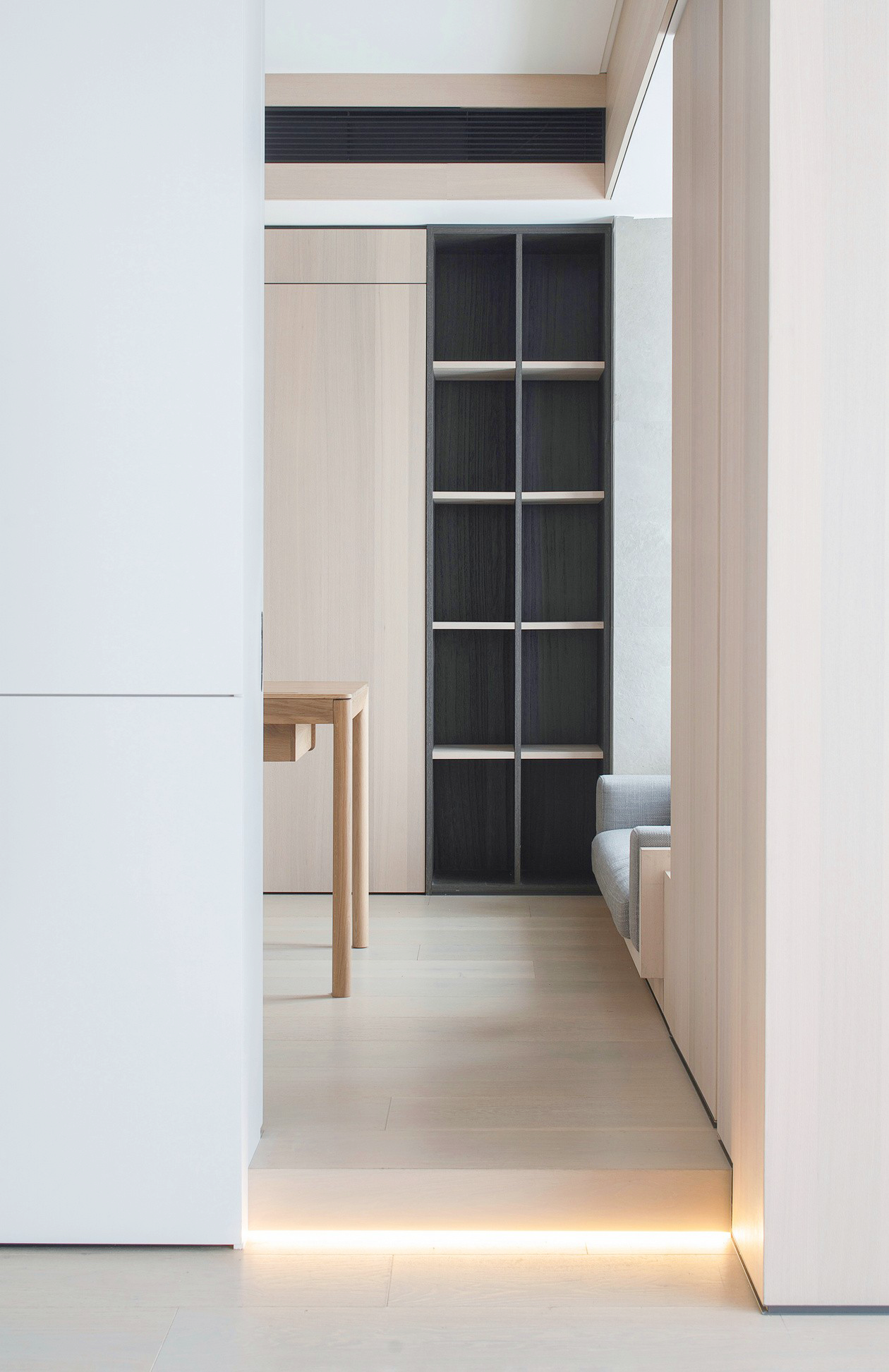 这是我见过最舒服自然的家，140㎡全屋浅色调，生活氛围太棒了