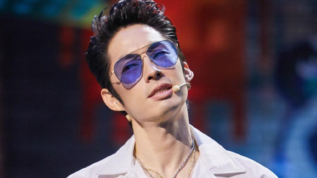 李承铉|吴建豪这也太暖了吧！面对崩溃大哭的李承铉，直接搂抱安慰了起来