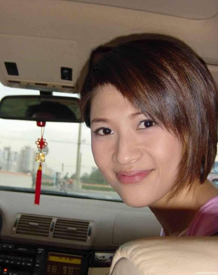 徐帆|她与冯小刚“夜不归宿”, “宠幸”多年遭徐帆打压, 现40岁无人娶