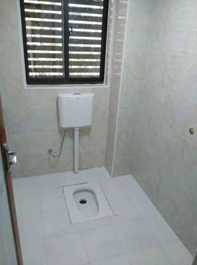 我家新房装好了,老婆一手包办的,家具还没上齐,通风几个月后就入住!