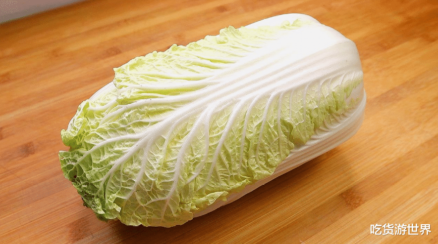 买白菜,选黄白菜还是绿白菜?区别很大别买错了,菜农:记住4点
