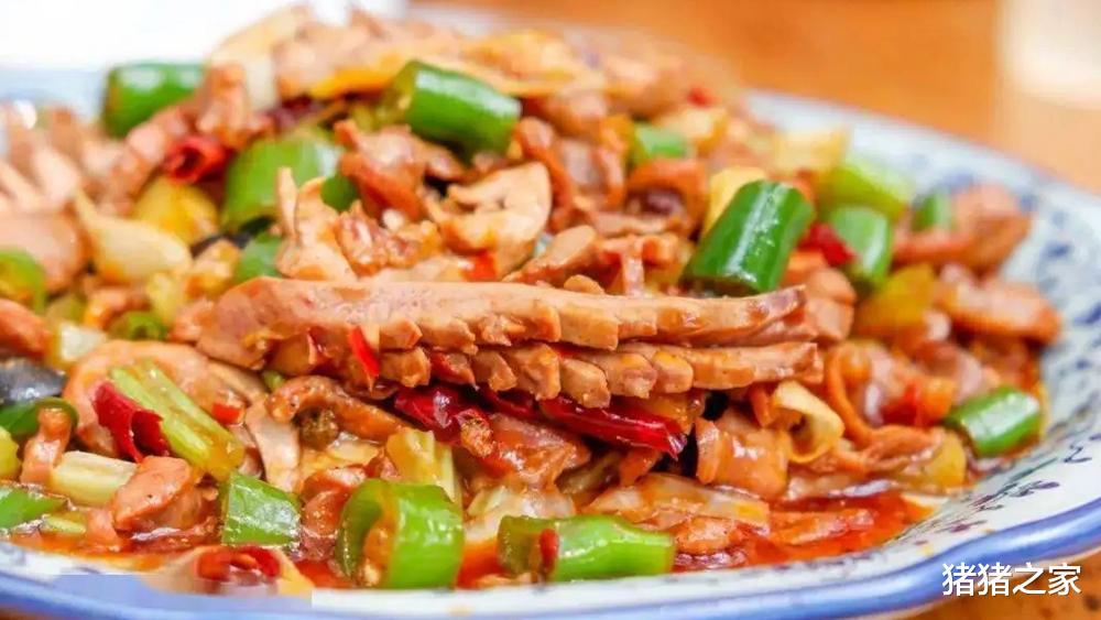 今天给家人做了一道火爆双脆，麻辣鲜香脆嫩无异味，好吃又下饭
