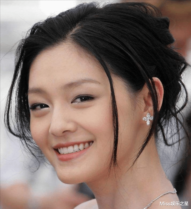 大S|7岁女儿不愿爸妈离婚，如今大S闪婚具俊晔，汪小菲牵手张颖颖