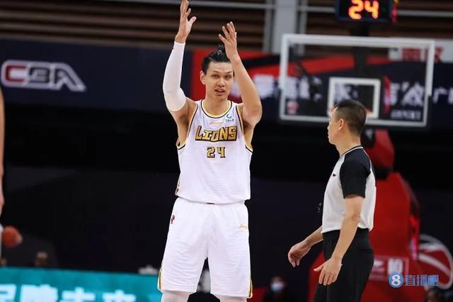 许钟豪|许钟豪顶格处罚，翟晓川兰兹博格双违体是糊涂账，为何放过苏伟？