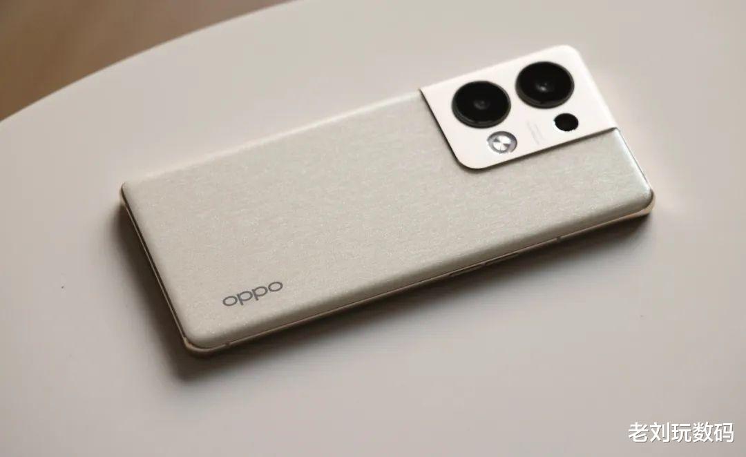 荣耀80Pro对比OPPO Reno9 Pro+，两款主打线下的产品谁更好？
