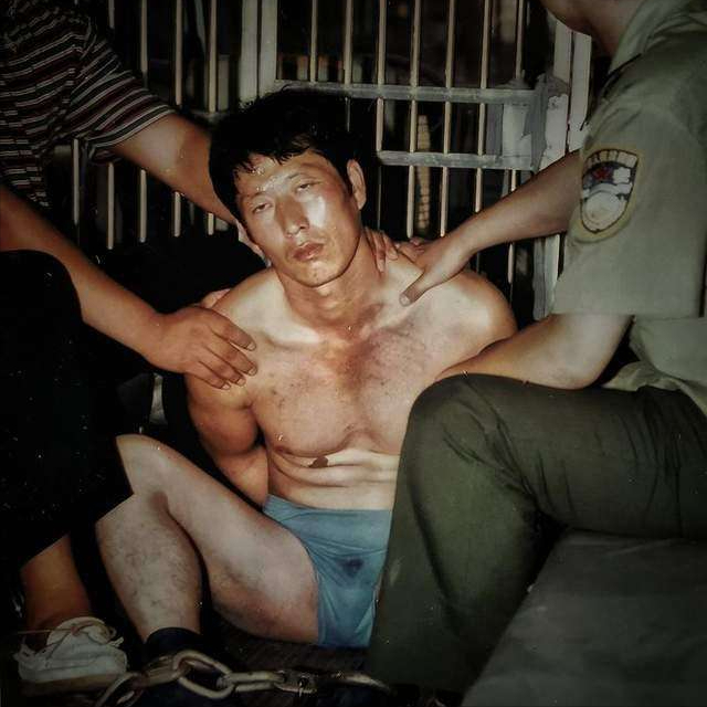 1997年，装卸工因入狱被注销北京户籍，出狱后杀害15人成杀人狂魔