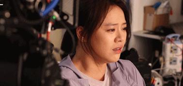 马思纯|马思纯深夜罕见晒美照营业，34岁状态超好，对质疑待产怀孕未回应