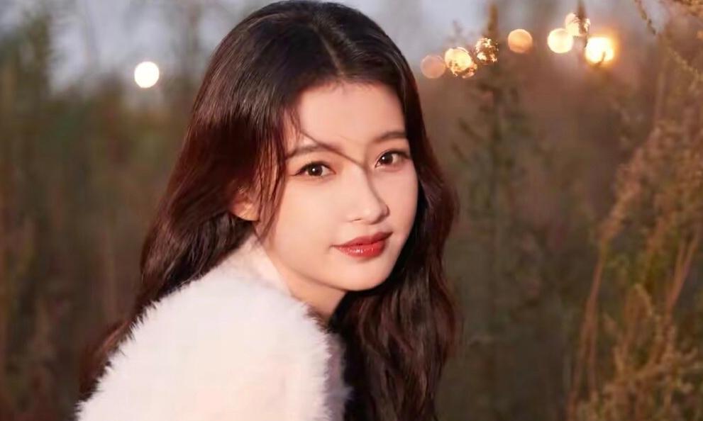 出水芙蓉|孙怡前婆婆王京花被执行8500万，离婚后的孙怡人气飙升成赢家