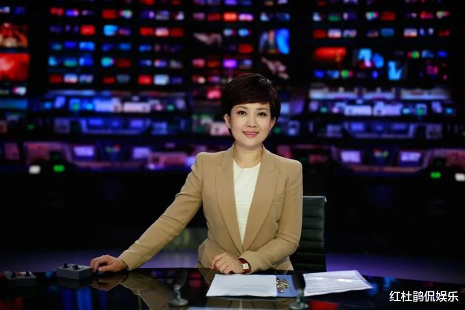 王端端|央视主持人王端端素颜照曝光,没有滤镜和美颜,照样可以媲美明星